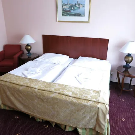 Hotel Mira Prague